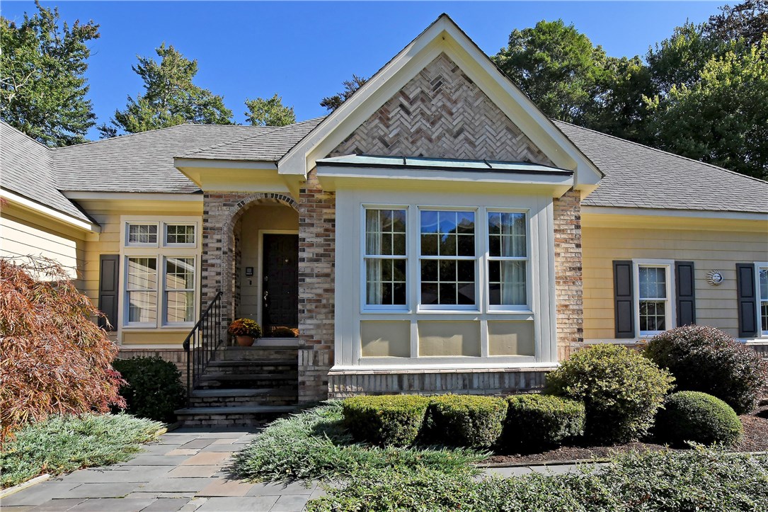 15 Great Road Barrington, RI 02806 - Photo 7 of 31 Gallery Image 7