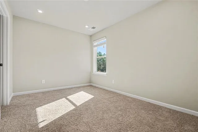 $3,200 | 377 Waterbluff Drive Southwest, Mableton, GA 30126