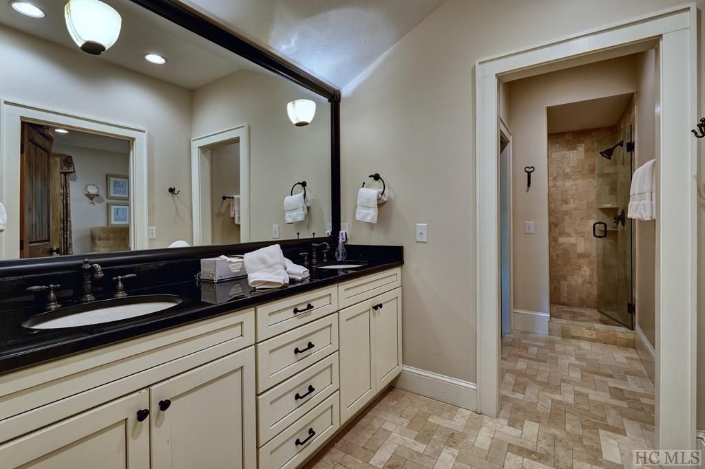 187 B Arrowhead Cottage Road Highlands, NC 28741 - Photo 12 of 20 Gallery Image 12