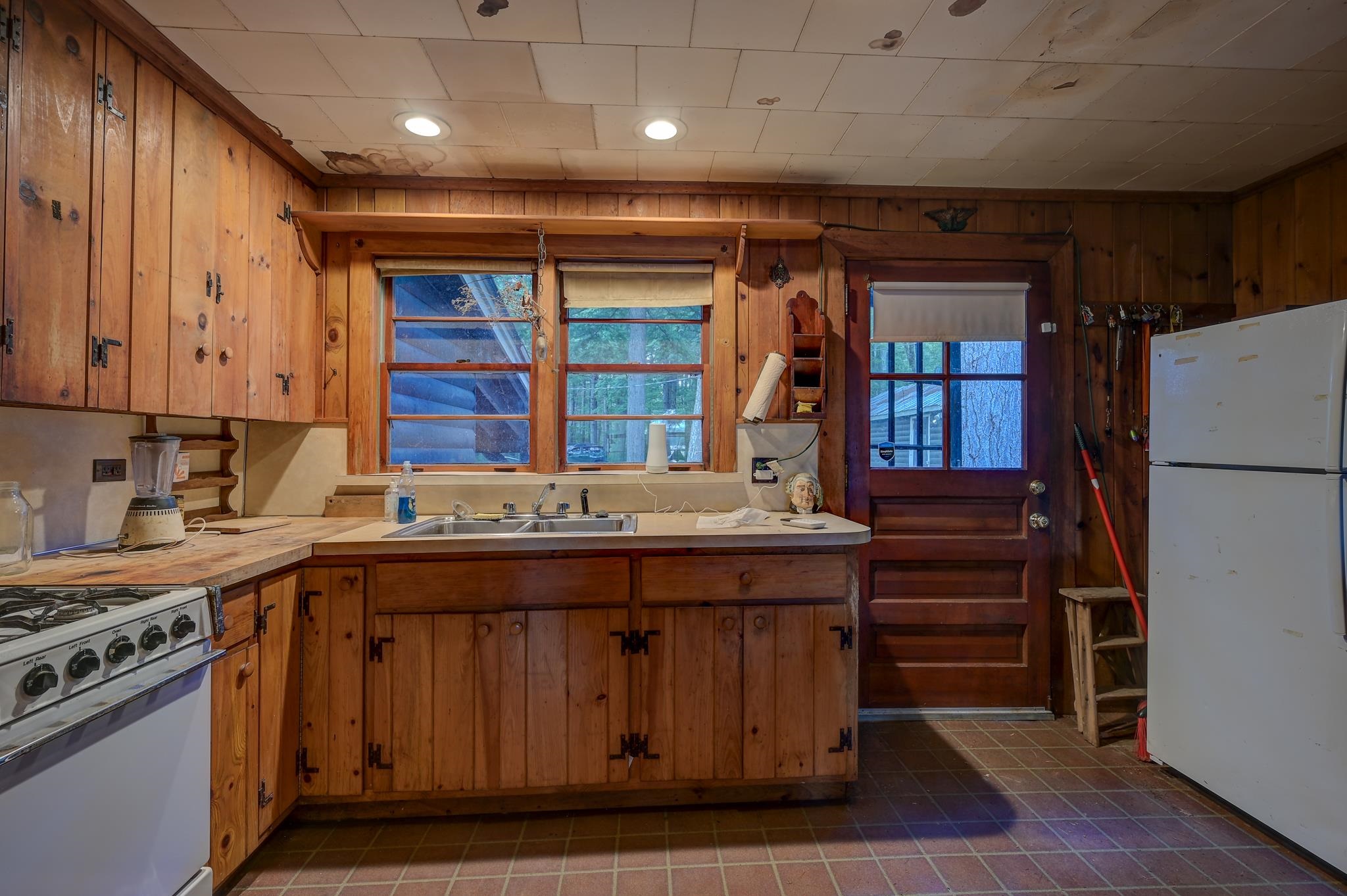 27 Brook Lane Conway, NH 03813 - Photo 8 of 30