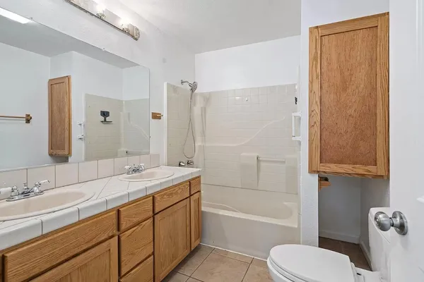 $525,000 | 214 West 7th Street, Tracy, CA 95376