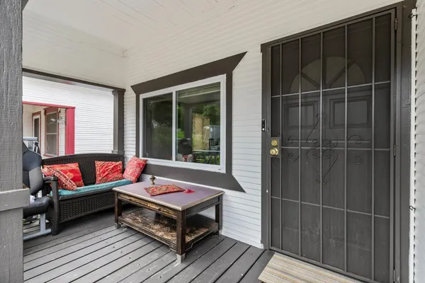 $525,000 | 214 West 7th Street, Tracy, CA 95376