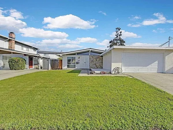 $2,400 | 24808 Mango Street, Hayward, CA 94545