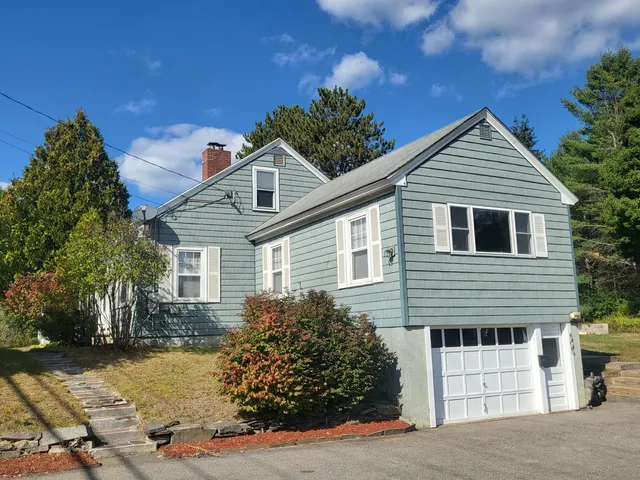 $279,400 | 505 Fairbanks Road, Farmington, ME 04938