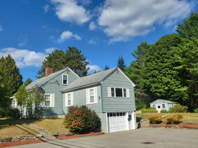 $279,400 | 505 Fairbanks Road, Farmington, ME 04938