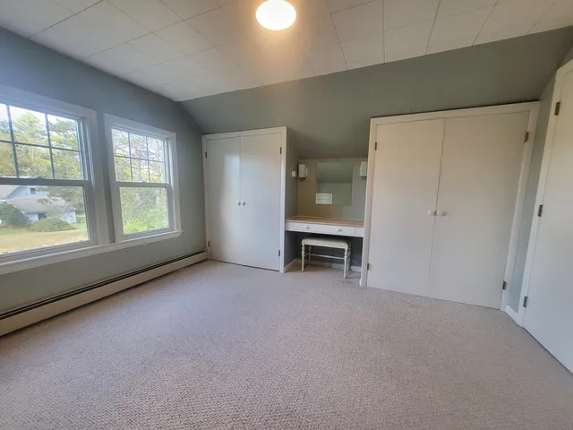 $279,400 | 505 Fairbanks Road, Farmington, ME 04938