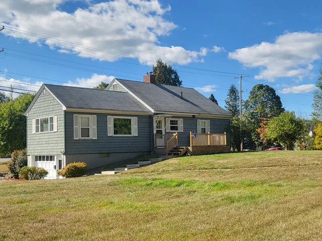 $279,400 | 505 Fairbanks Road, Farmington, ME 04938