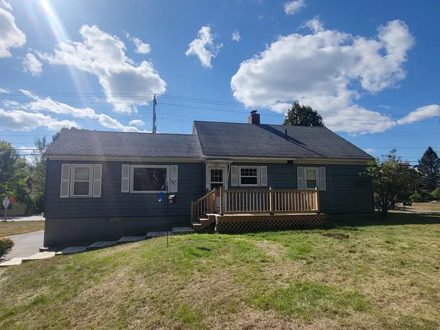 $279,400 | 505 Fairbanks Road, Farmington, ME 04938