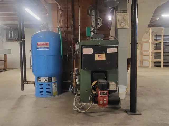 $279,400 | 505 Fairbanks Road, Farmington, ME 04938