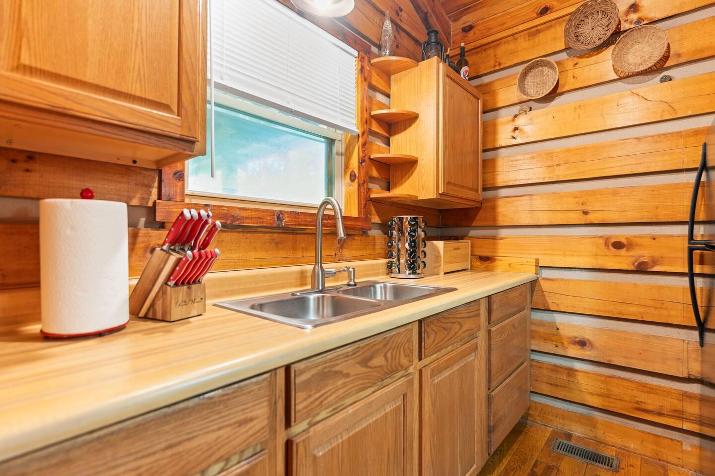 646 Right Fork Fixer Road Zoe, KY 41397 - Photo 10 of 33 kitchen2