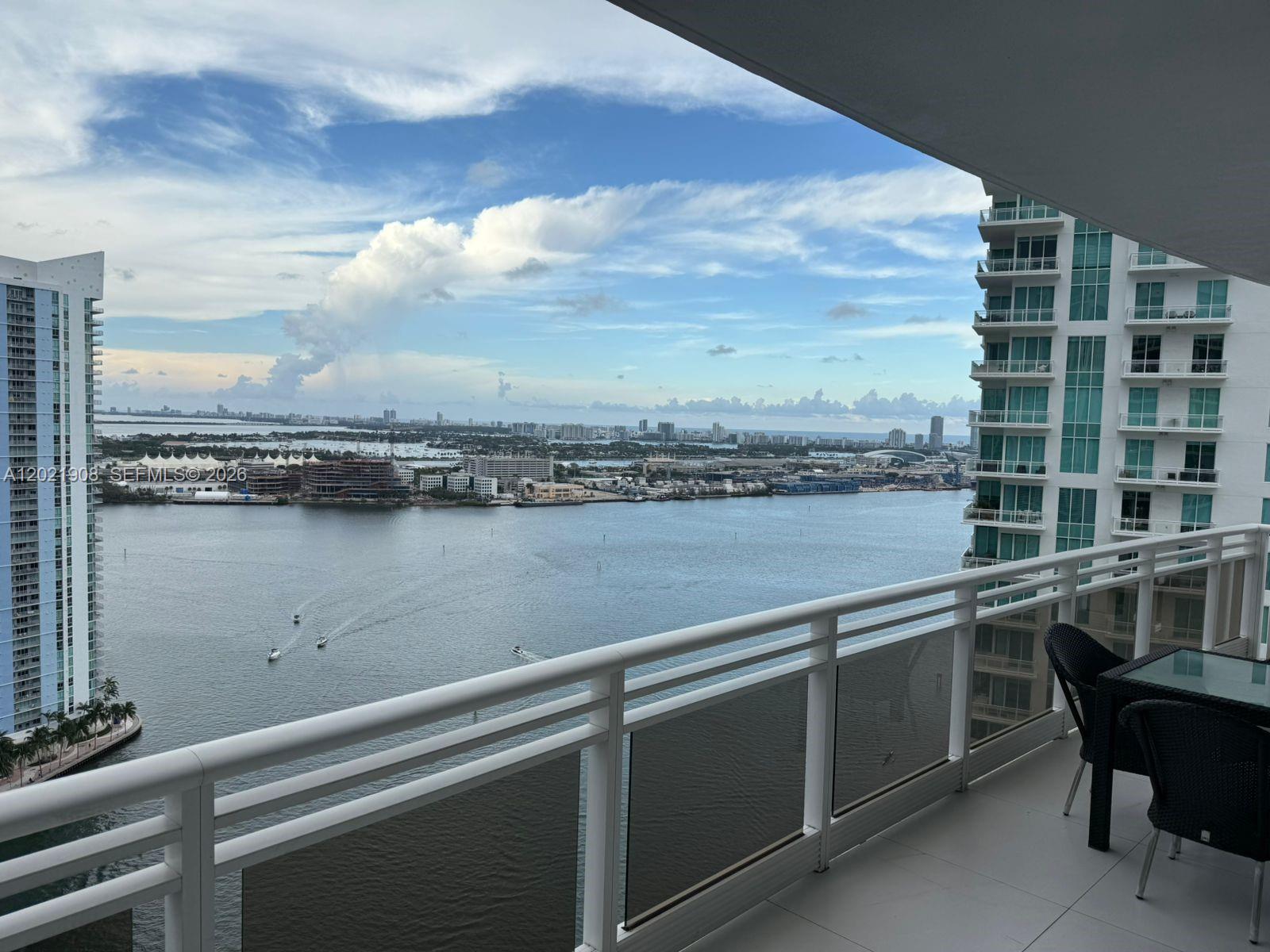 901 Brickell Key Boulevard, Unit 3307 Miami, FL 33131 - Photo 4 of 12