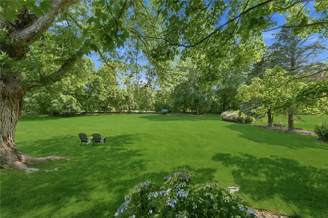131 Taylor Road Portsmouth, RI 02871 - Photo 10 of 33