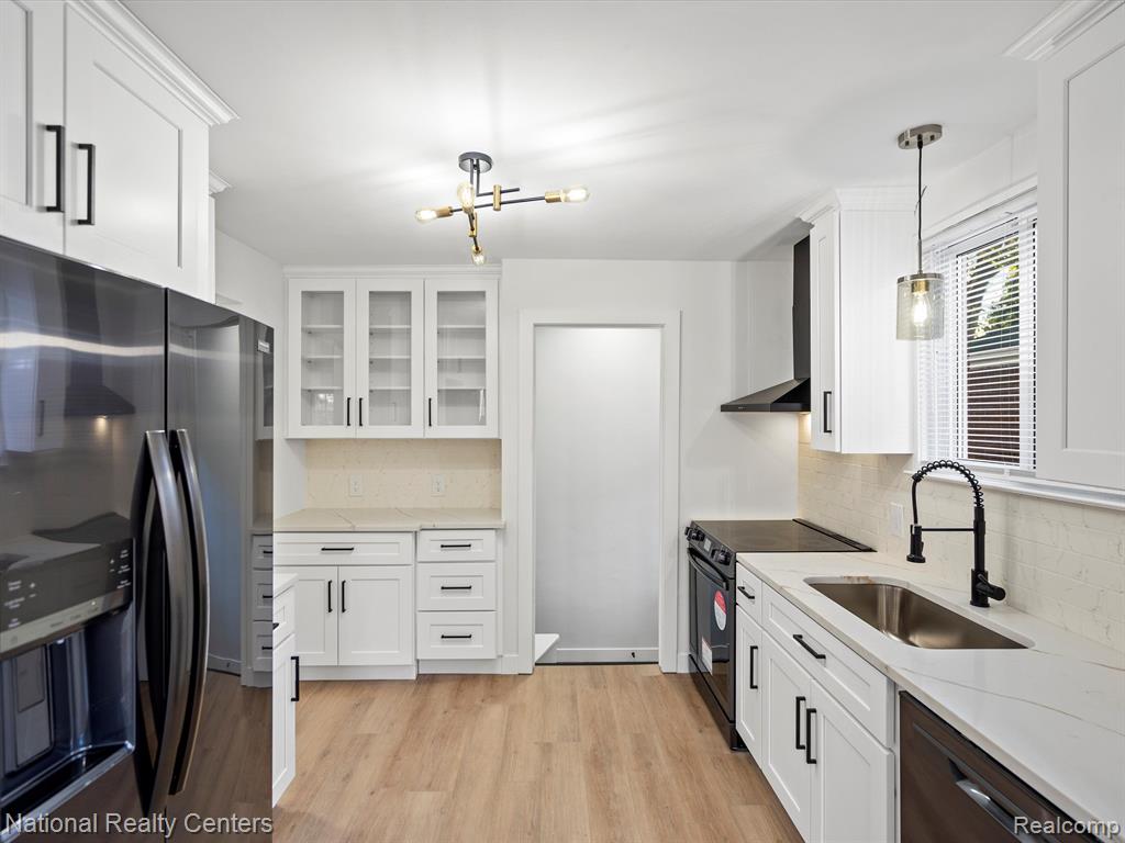 497 Coolidge Road Birmingham, MI 48009 - Photo 10 of 29