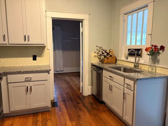 $318,500 | 804 Elm Avenue, South Pittsburg, TN 37380