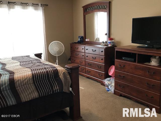 1344 Old Salem Road Kell, IL 62853 - Photo 12 of 25