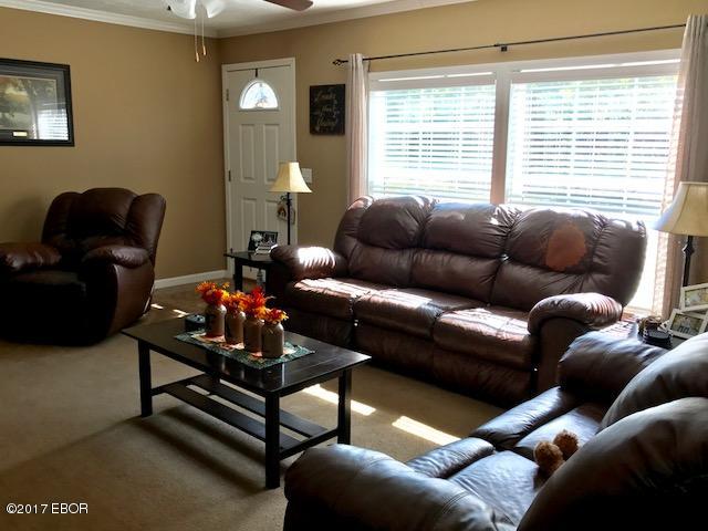 1344 Old Salem Road Kell, IL 62853 - Photo 2 of 25