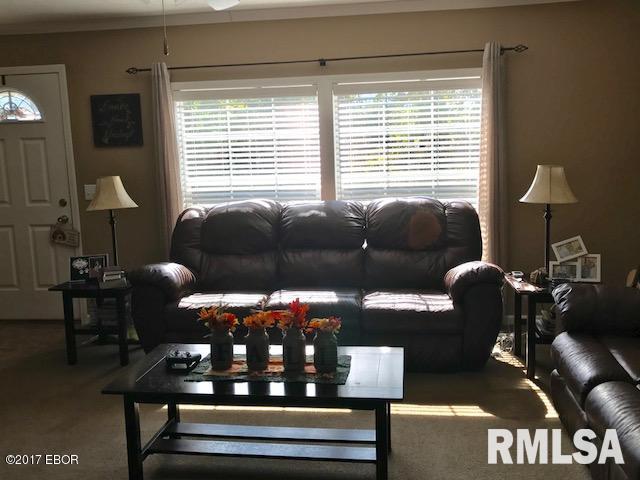 1344 Old Salem Road Kell, IL 62853 - Photo 3 of 25