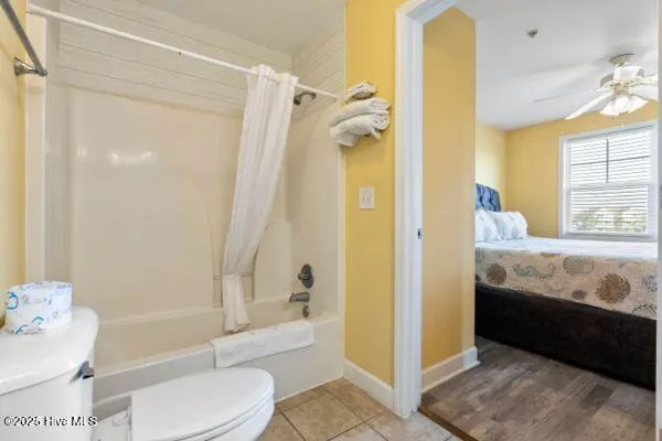 $270,000 | 1505 North New River Drive, Unit 210, Surf City, NC 28445