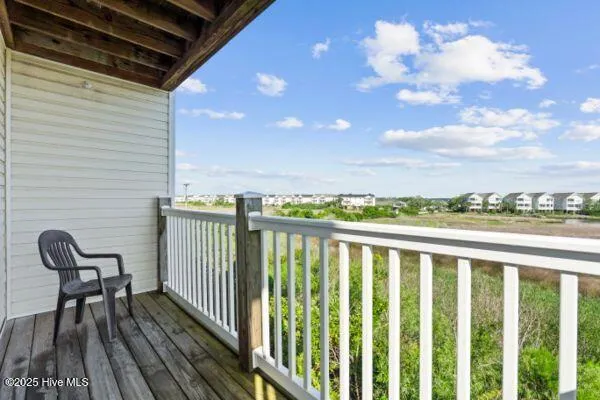 $270,000 | 1505 North New River Drive, Unit 210, Surf City, NC 28445