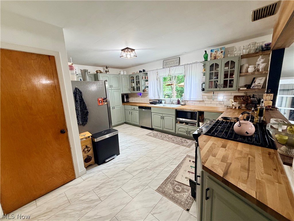 6274 Morgan Road Ravenna, OH 44266 - Photo 9 of 43 Gallery Image 9
