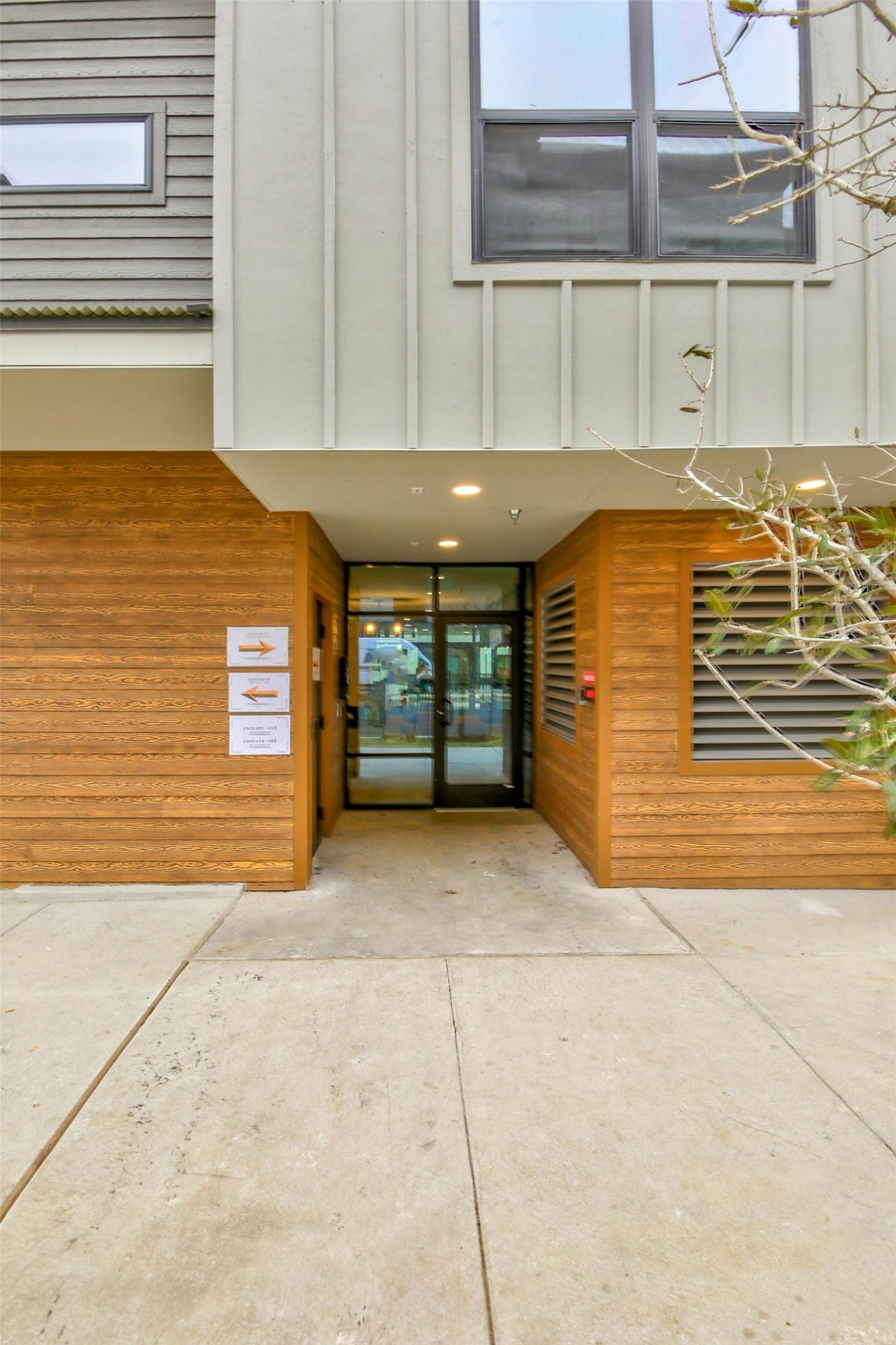 2500 Longview Street, Unit 501 Austin, TX 78705 - Photo 17 of 23 Entrance to property
