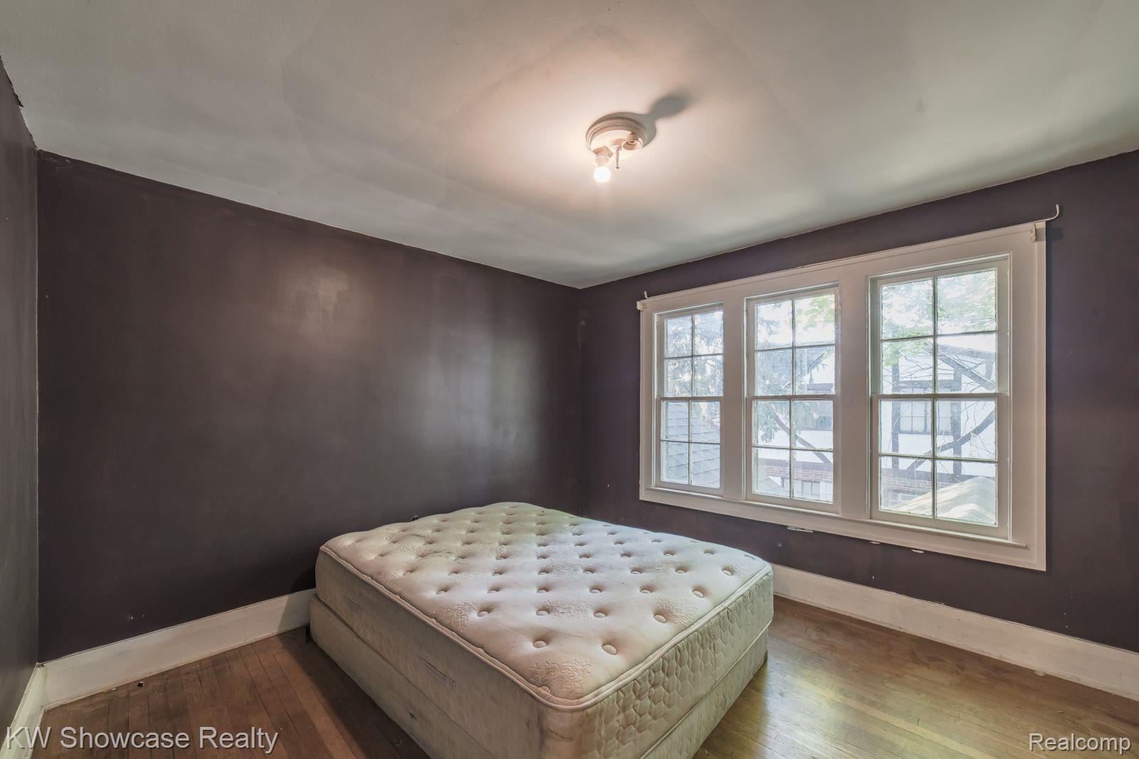 160 Cherokee Road Pontiac, MI 48341 - Photo 21 of 32 Gallery Image 21
