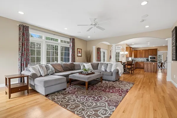 $1,599,900 | 4 Joslin Lane, Southborough, MA 01772