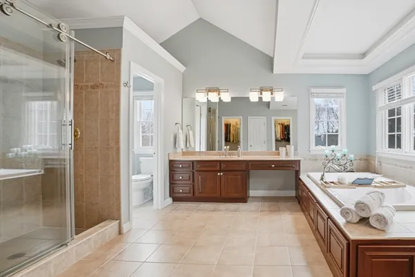 $1,599,900 | 4 Joslin Lane, Southborough, MA 01772