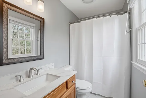 $1,599,900 | 4 Joslin Lane, Southborough, MA 01772
