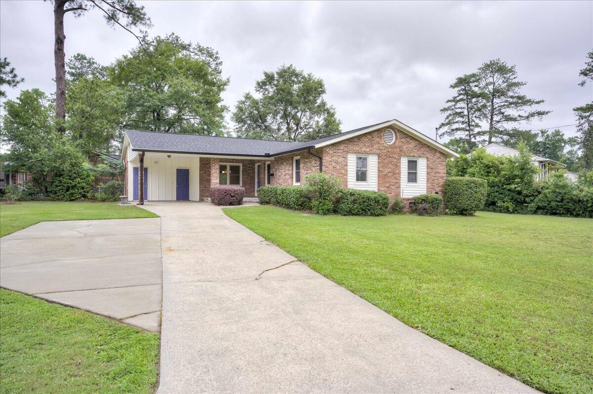 1702 Forest Creek Road Augusta, GA 30909 - Photo 2 of 26 01-002-