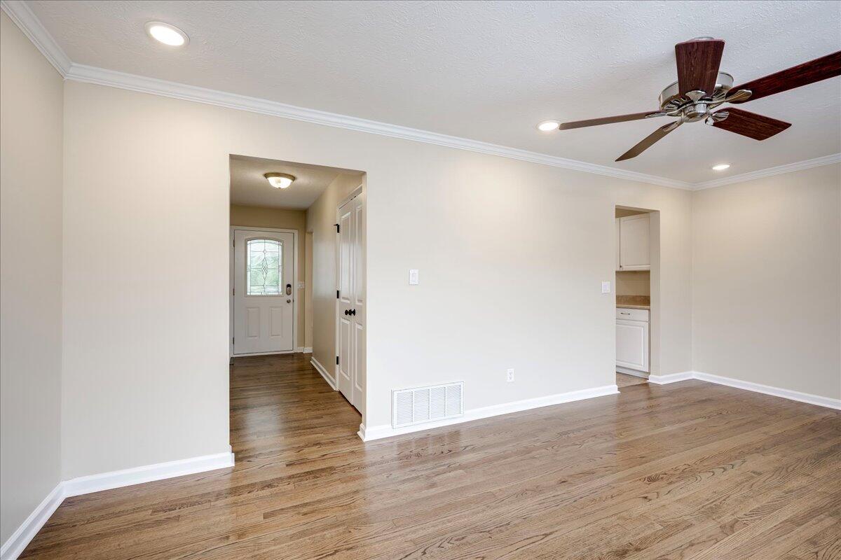 1702 Forest Creek Road Augusta, GA 30909 - Photo 4 of 26 07-007-