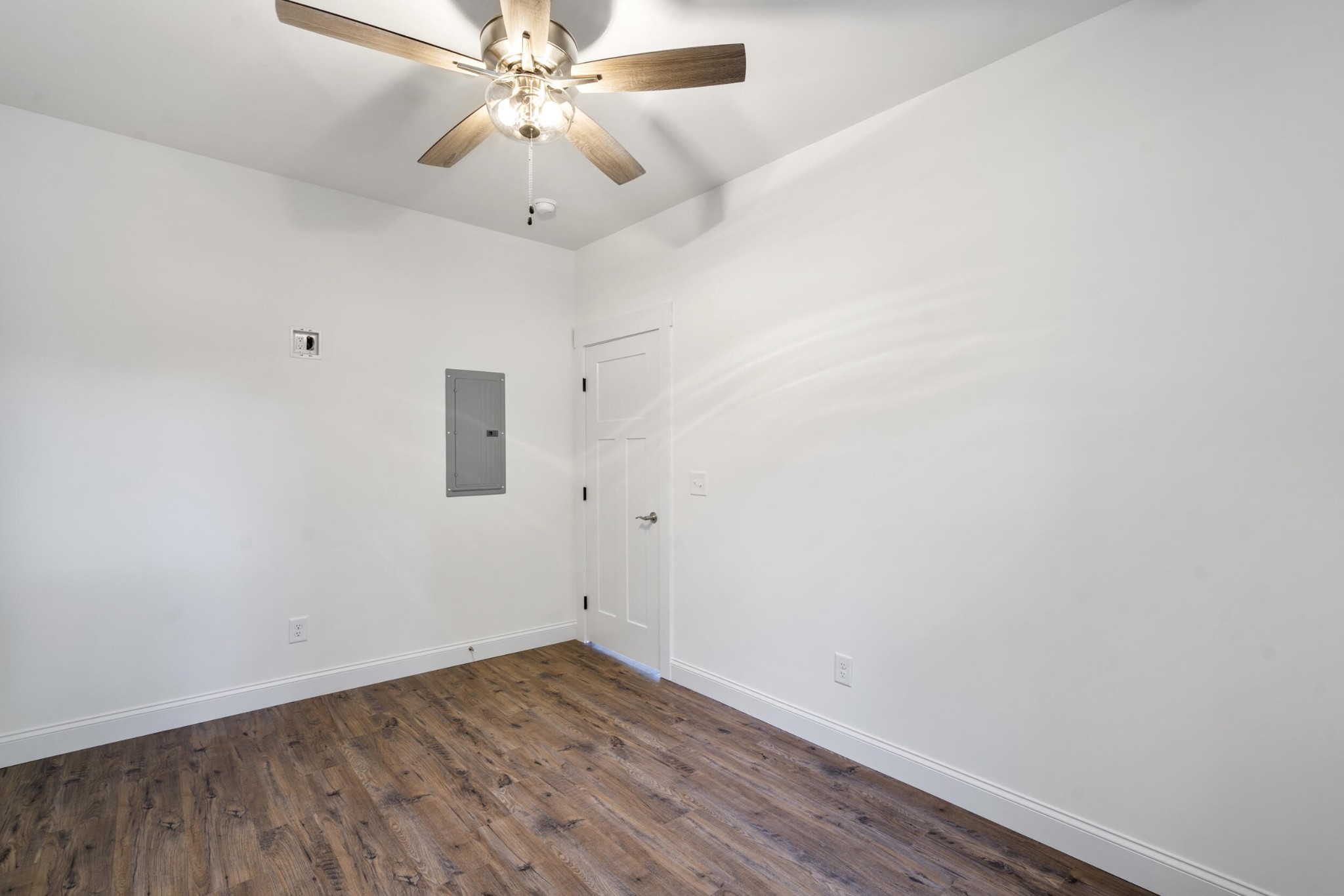14311433 Southwest Randolph Drive Cleveland, TN 37311 - Photo 21 of 41 Gallery Image 21