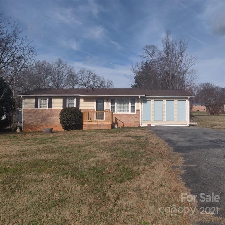 4712 Randleman Road Conover, NC 28613 - Photo 1 of 29 Gallery Image 1