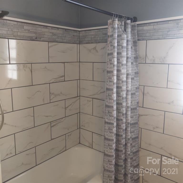4712 Randleman Road Conover, NC 28613 - Photo 13 of 29 Gallery Image 13