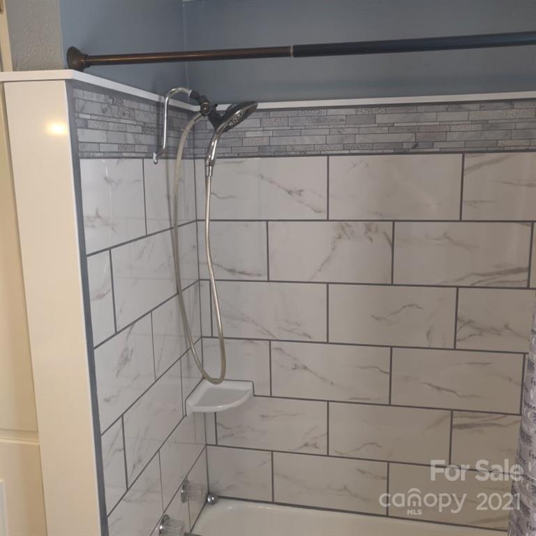 4712 Randleman Road Conover, NC 28613 - Photo 14 of 29 Gallery Image 14