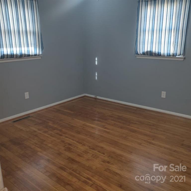 4712 Randleman Road Conover, NC 28613 - Photo 19 of 29 Gallery Image 19