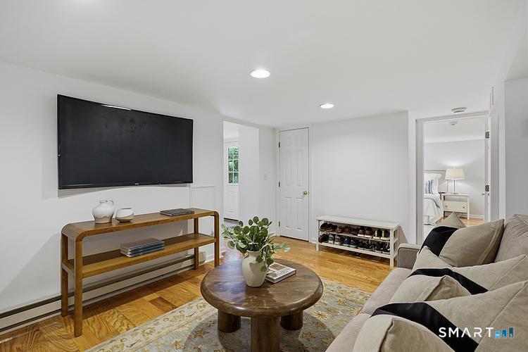 2 Grassy Plains Road Westport, CT 06880 - Photo 27 of 40 Rec / playroom