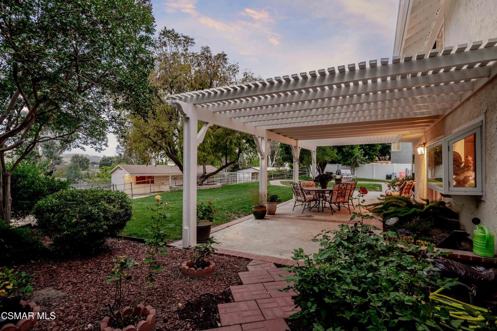 351 Buckboard Circle Simi Valley, CA 93065 - Photo 41 of 58
