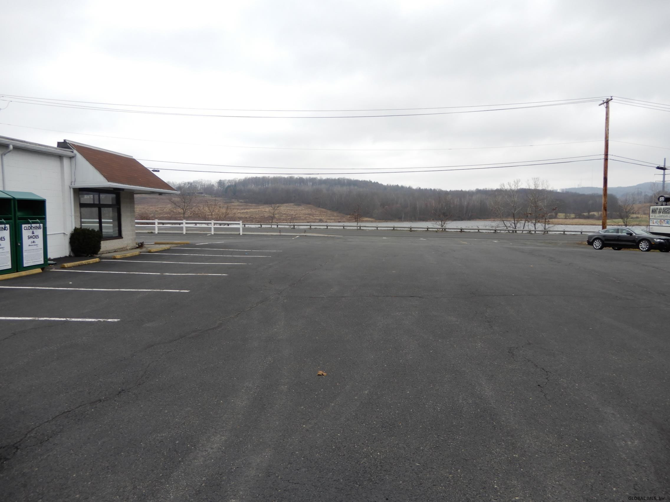 870 Hoosick Road Brunswick, NY 12180 - Photo 3 of 28 Photo 3
