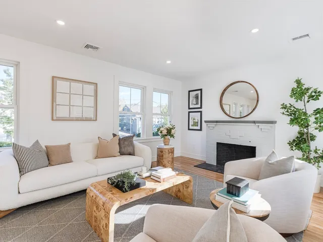 $1,349,000 | 73-75 Foster Road, Unit 2, Belmont, MA 02478