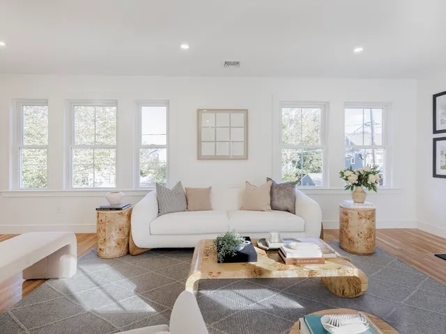 $1,349,000 | 73-75 Foster Road, Unit 2, Belmont, MA 02478