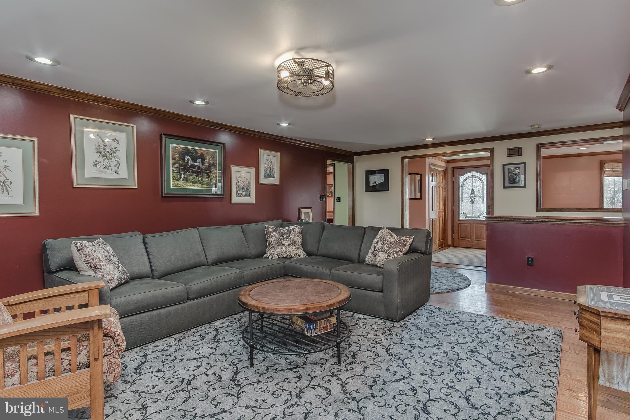 1404-1406 Pleasant View Road Adamstown, MD 21710 - Photo 36 of 113 Spacious & Welcoming Family Room