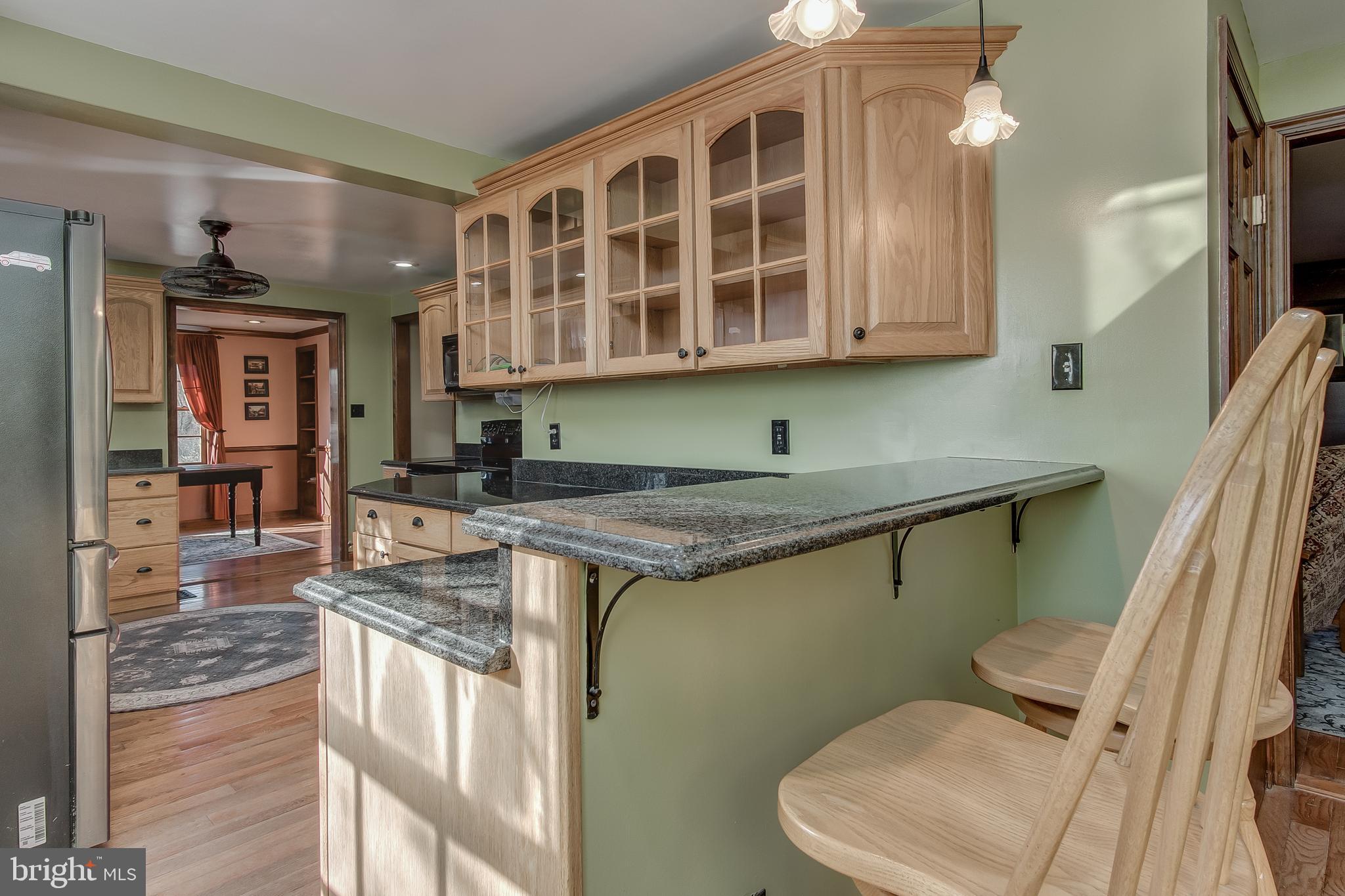 1404-1406 Pleasant View Road Adamstown, MD 21710 - Photo 50 of 113 Kitchen/Breakfast Bar