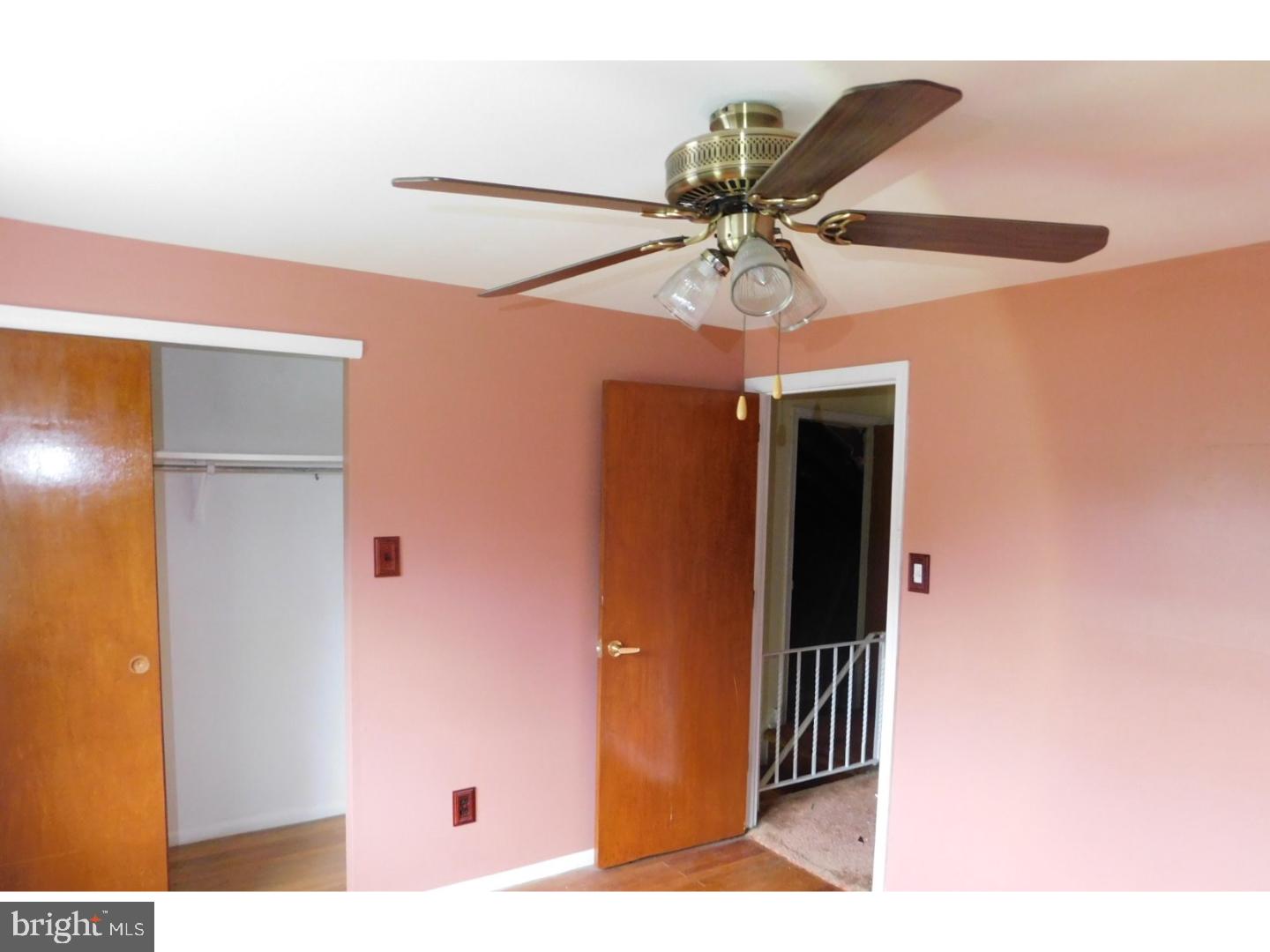 114 Shenandoah Road Cinnaminson, NJ 08077 - Photo 12 of 21 Gallery Image 12