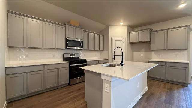 $461,675 | 3553 Sepehr Lk Drive, Robstown, TX 78380