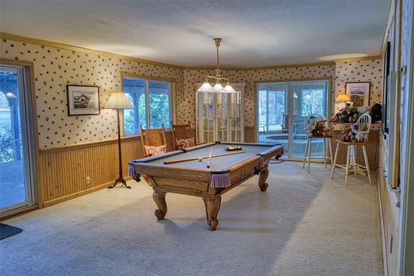 $8,950,000 | 27990 Peninsula Drive, Lake Arrowhead, CA 92352