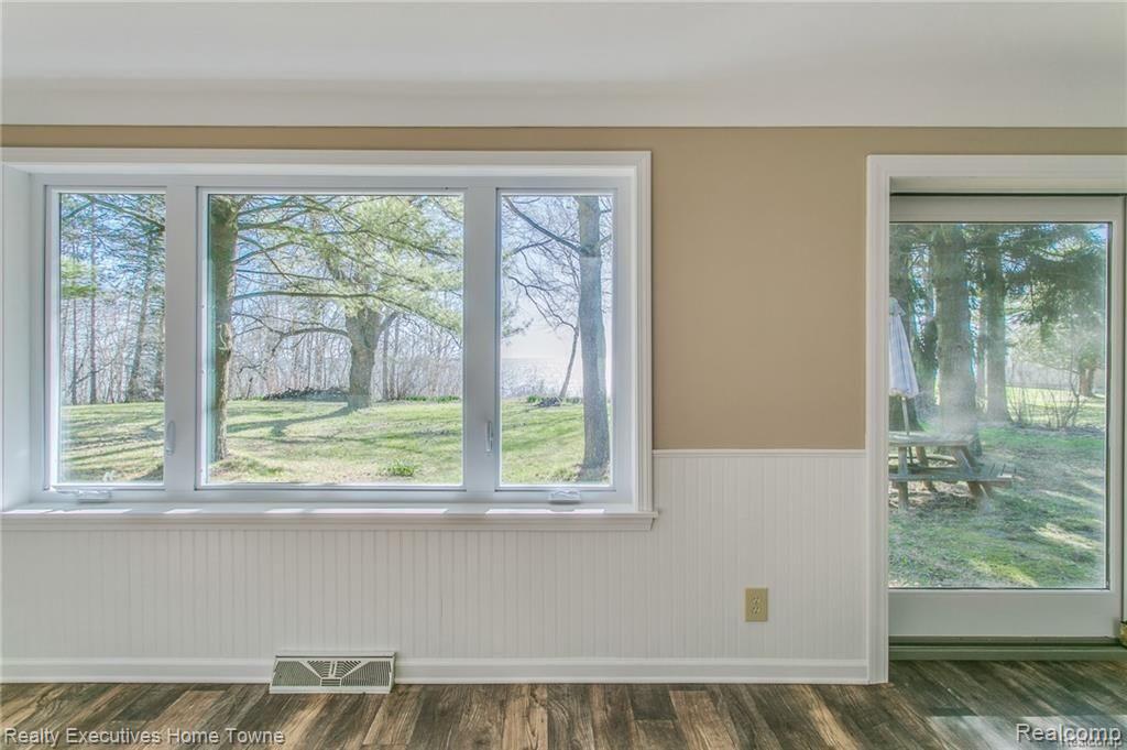 7150 Lakeshore Road Palms, MI 48465 - Photo 14 of 31
