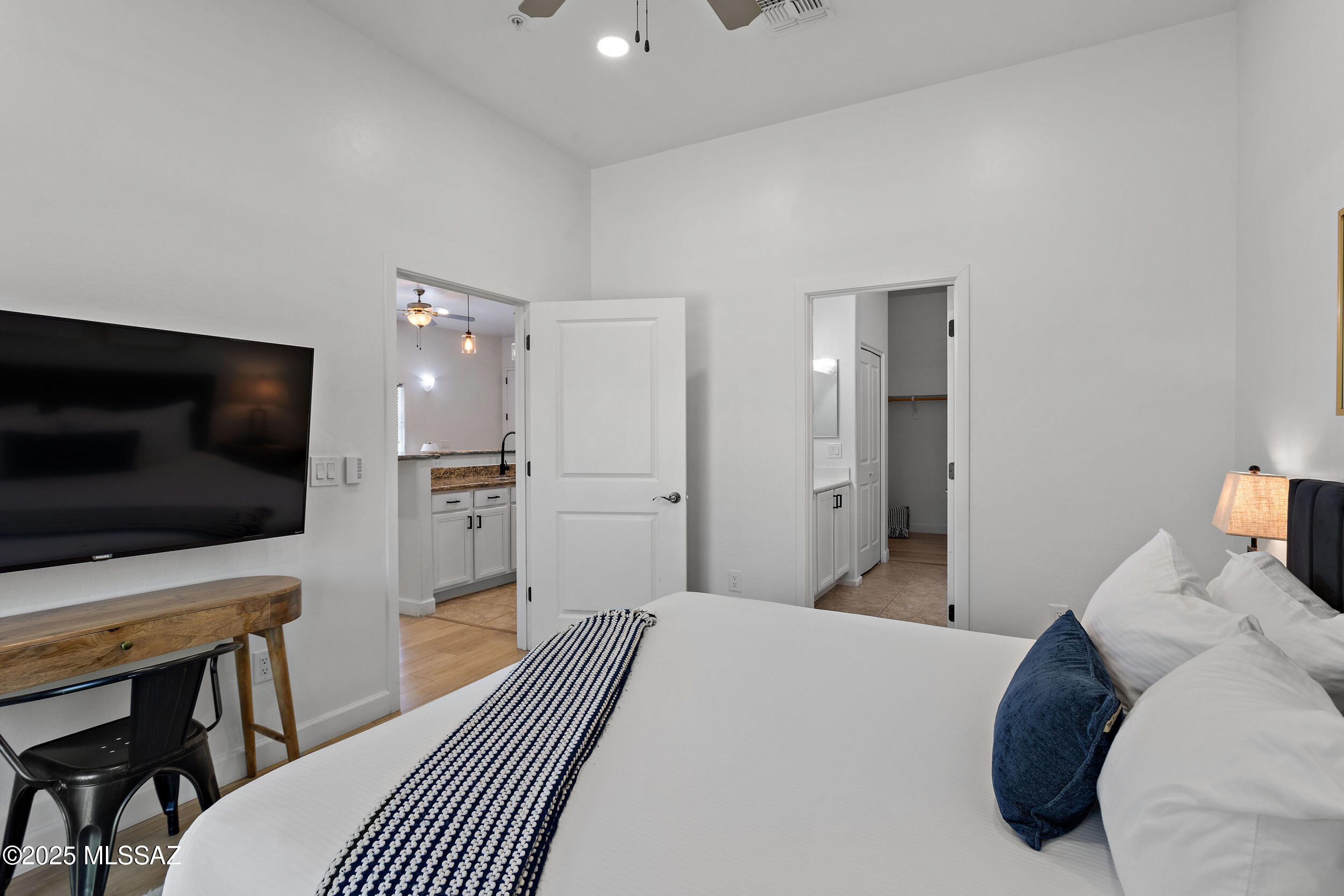 2028 East River Road, Unit 205 Tucson, AZ 85718 - Photo 18 of 42