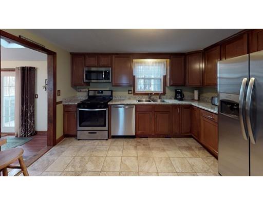 50 Blacksmith Road Dracut, MA 01826 - Photo 3 of 28 Gallery Image 3