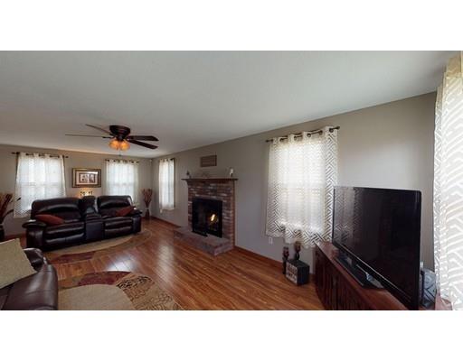50 Blacksmith Road Dracut, MA 01826 - Photo 7 of 28 Gallery Image 7